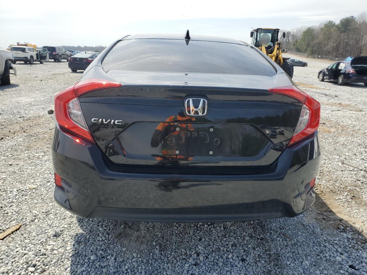 2018 HONDA CIVIC EX - Image 6