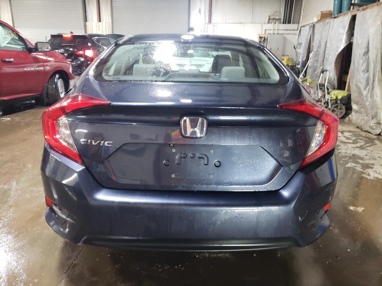 2017 HONDA CIVIC LX - Фото 6