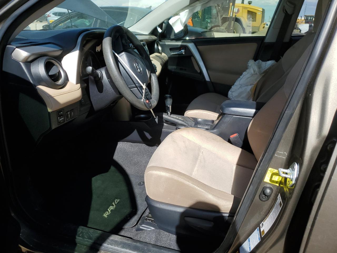 2015 TOYOTA RAV4 XLE - Image 7