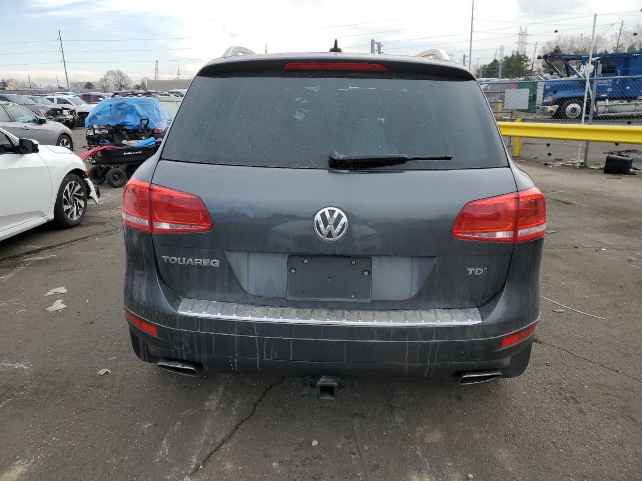 2011 VOLKSWAGEN TOUAREG V6 - Фото 6
