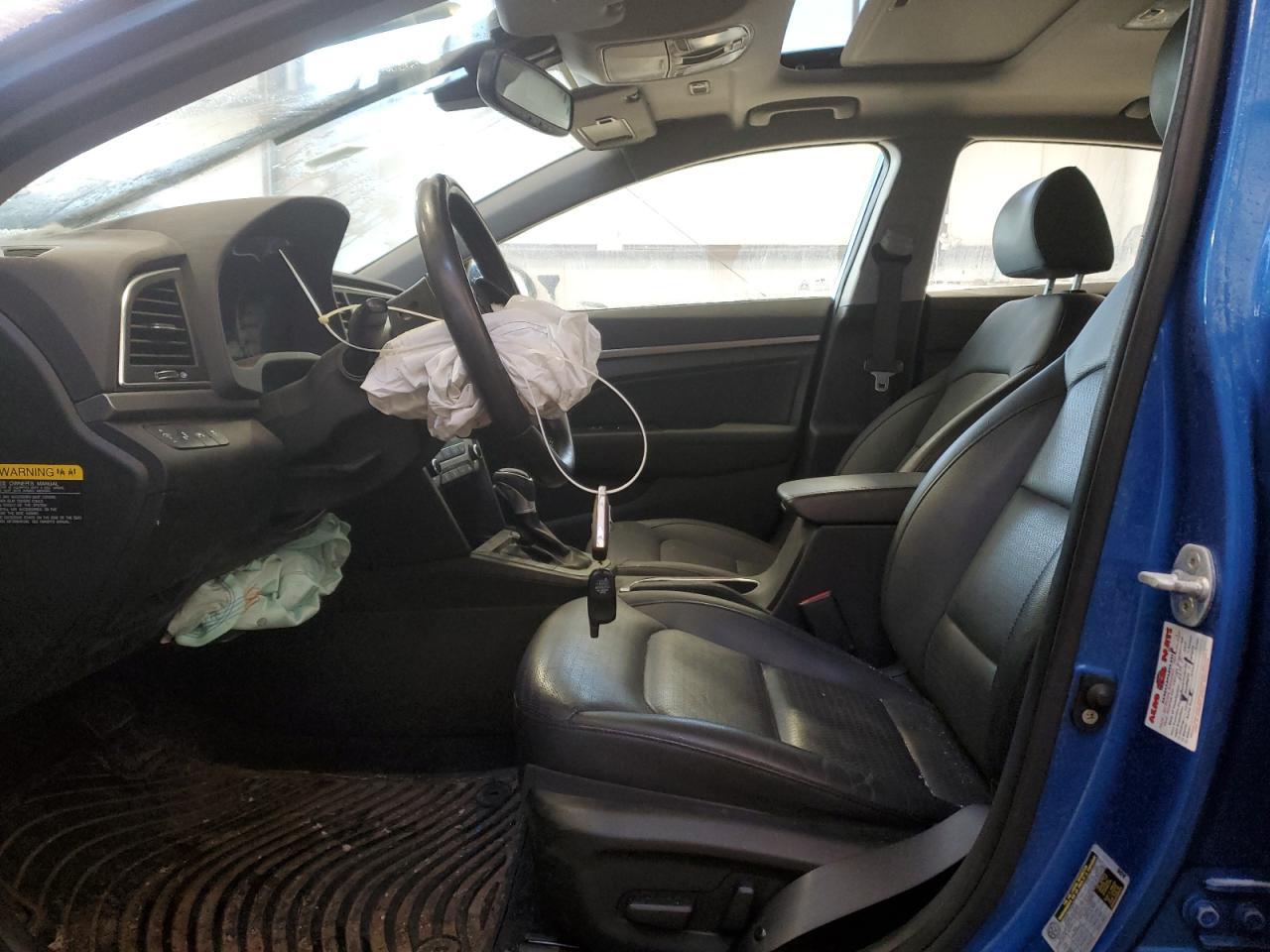 2017 HYUNDAI ELANTRA SE - Фото 7