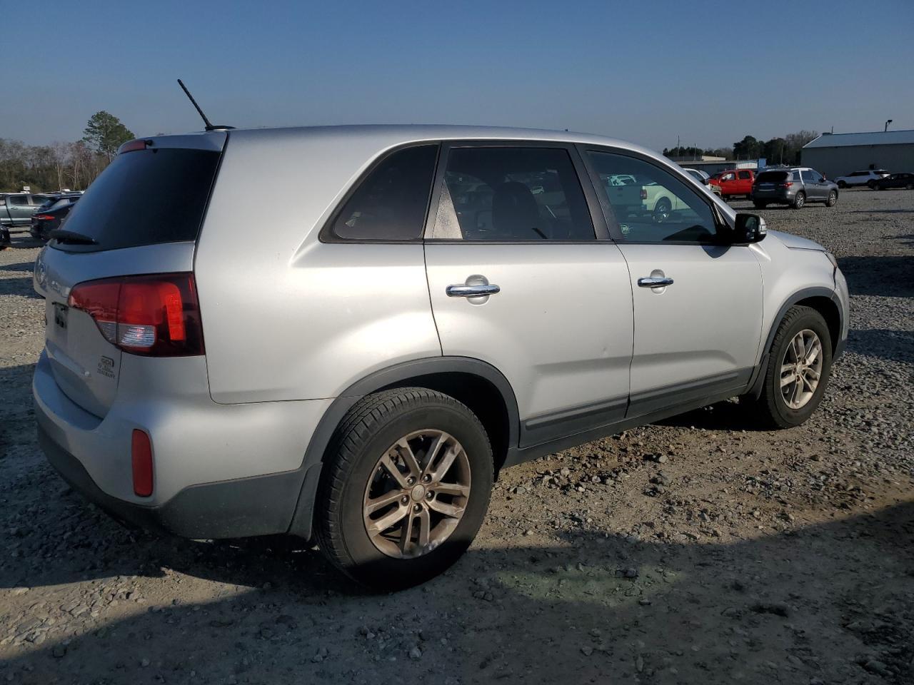 2014 KIA SORENTO LX - Фото 3