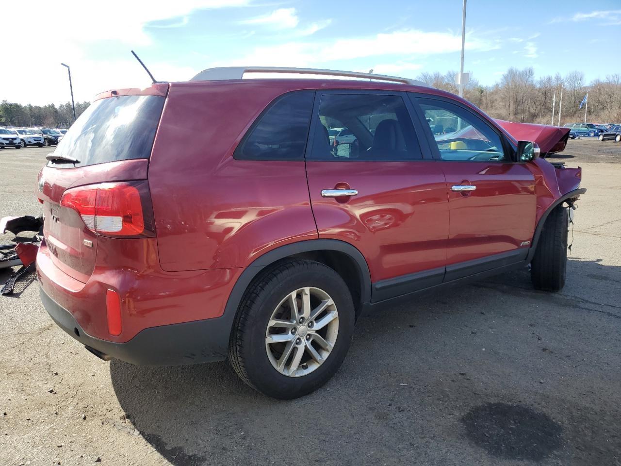 2015 KIA SORENTO LX - Image 3