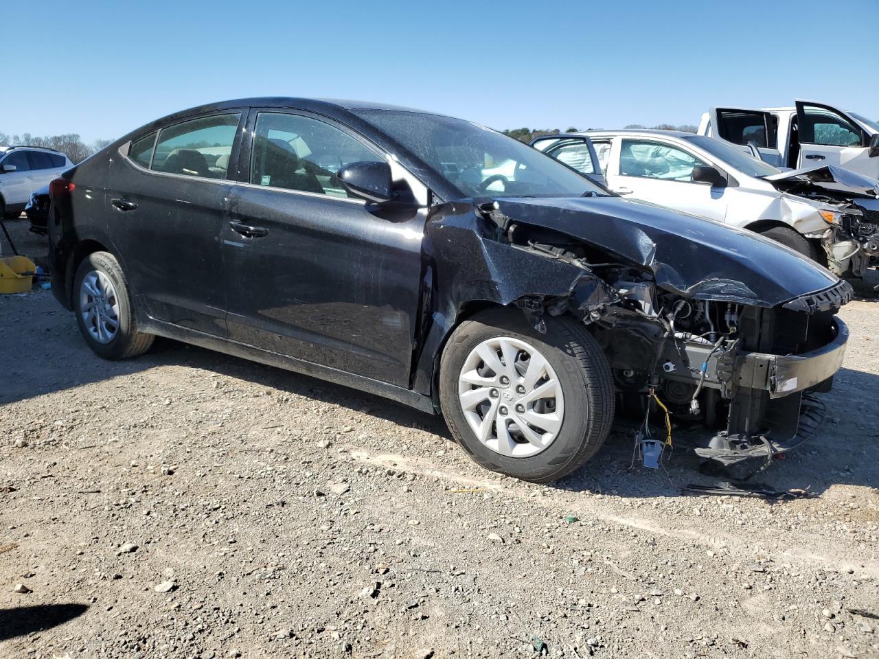 2018 HYUNDAI ELANTRA SE - Фото 4