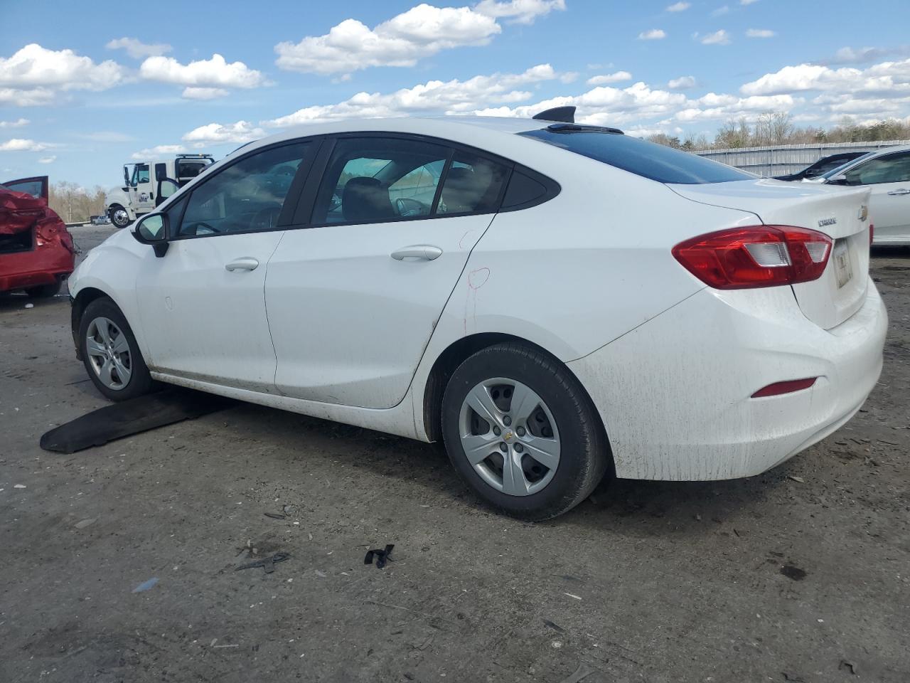 2017 CHEVROLET CRUZE LS - Image 2
