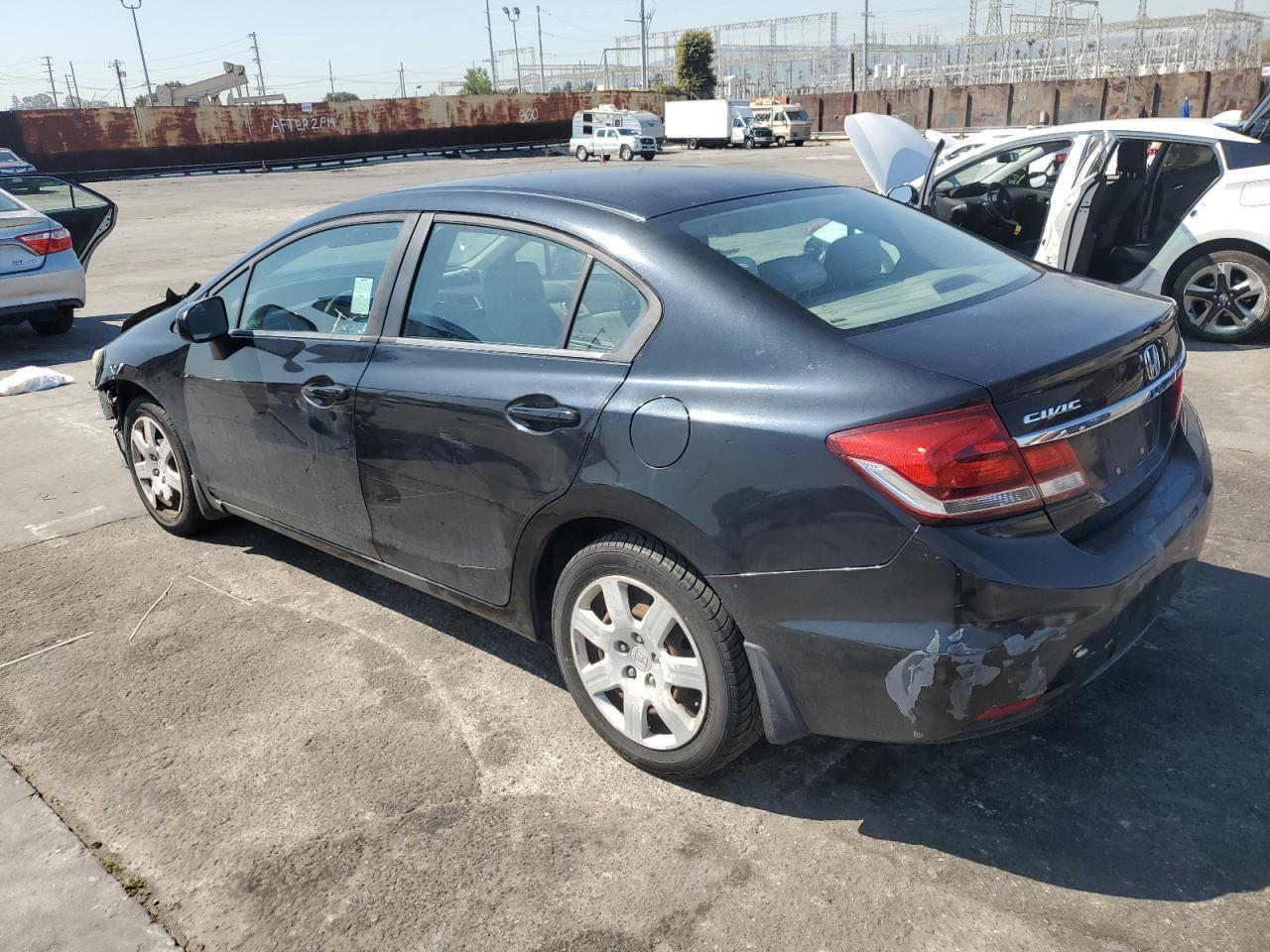 2014 HONDA CIVIC LX - Фото 2