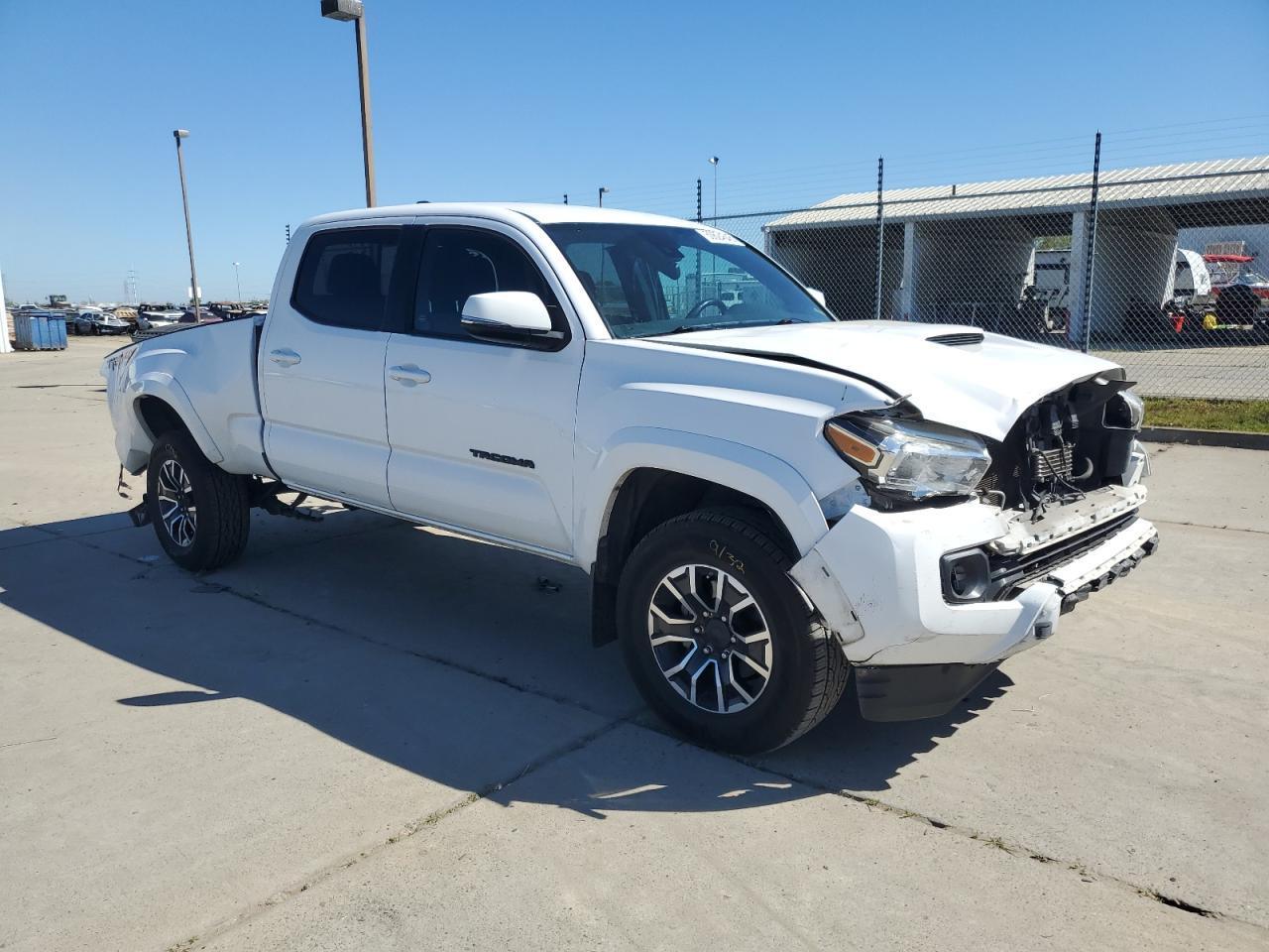 2020 TOYOTA TACOMA DOU - Image 4