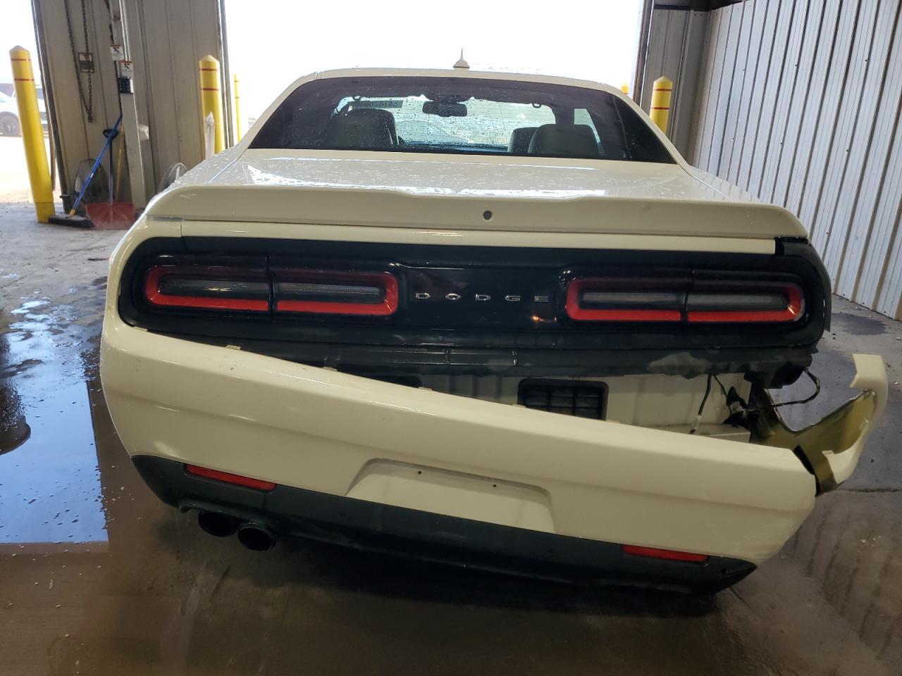 2016 DODGE CHALLENGER - Image 6