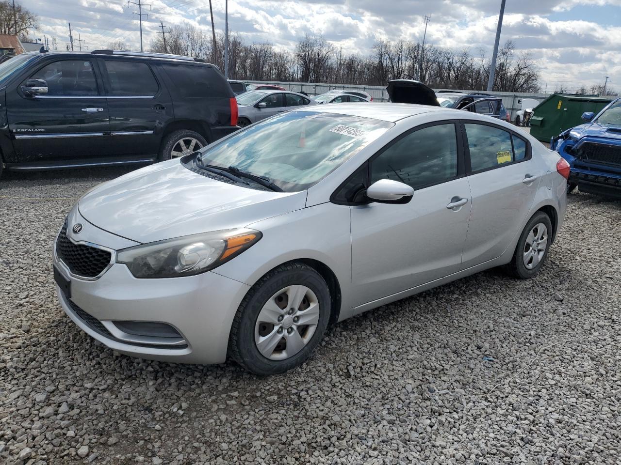 2015 KIA FORTE LX