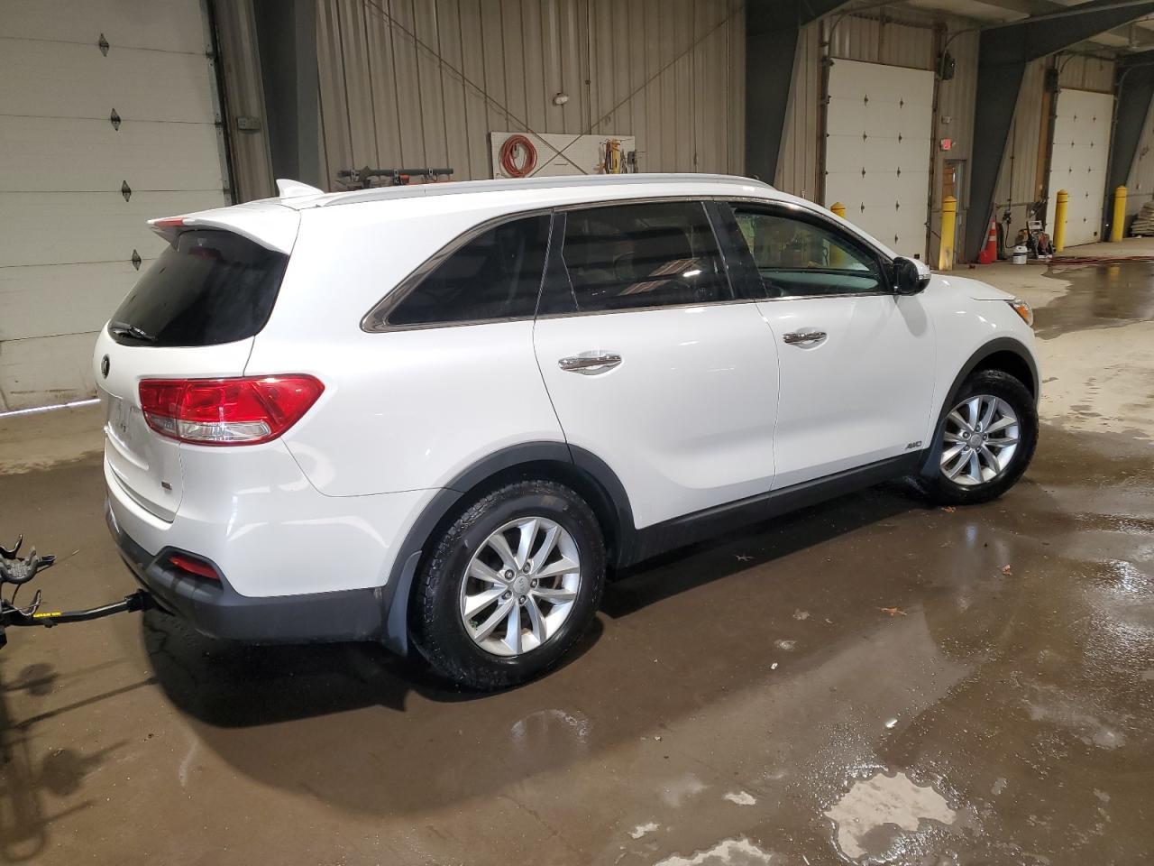 2016 KIA SORENTO LX - Image 3