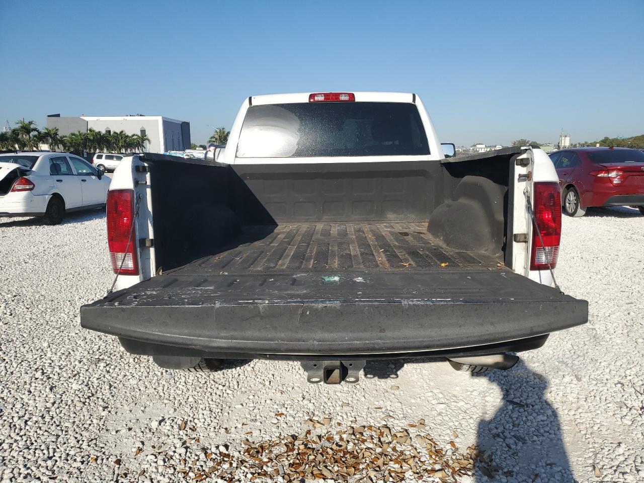 2014 RAM 1500 ST - Фото 6