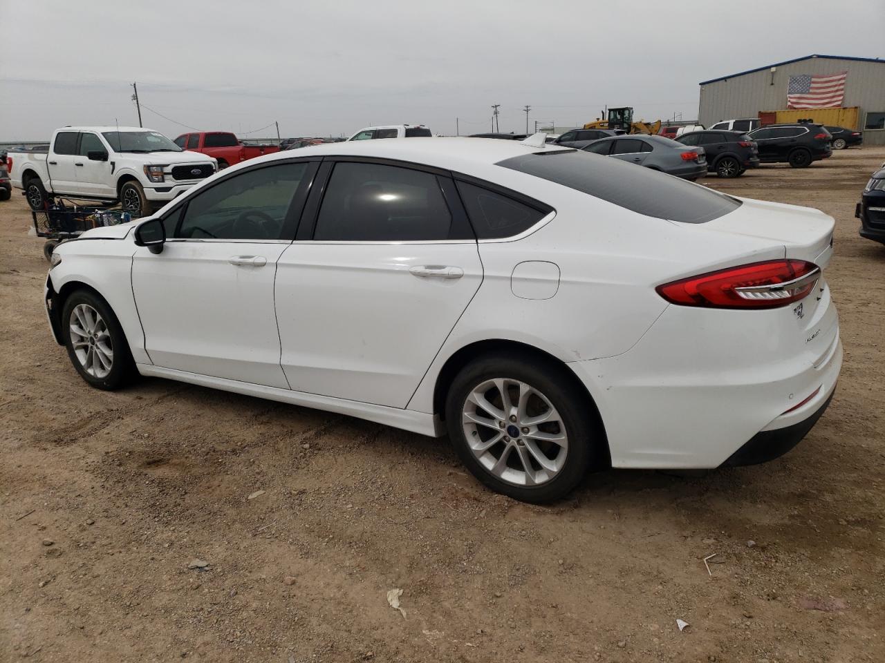 2020 FORD FUSION SE - Image 2