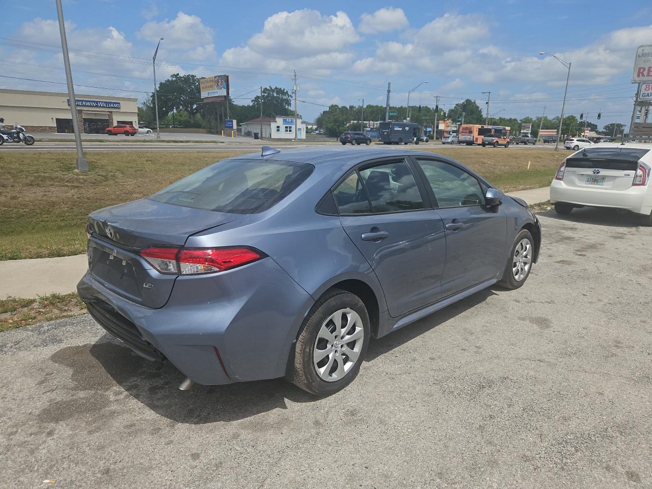 2025 TOYOTA COROLLA LE - Фото 4