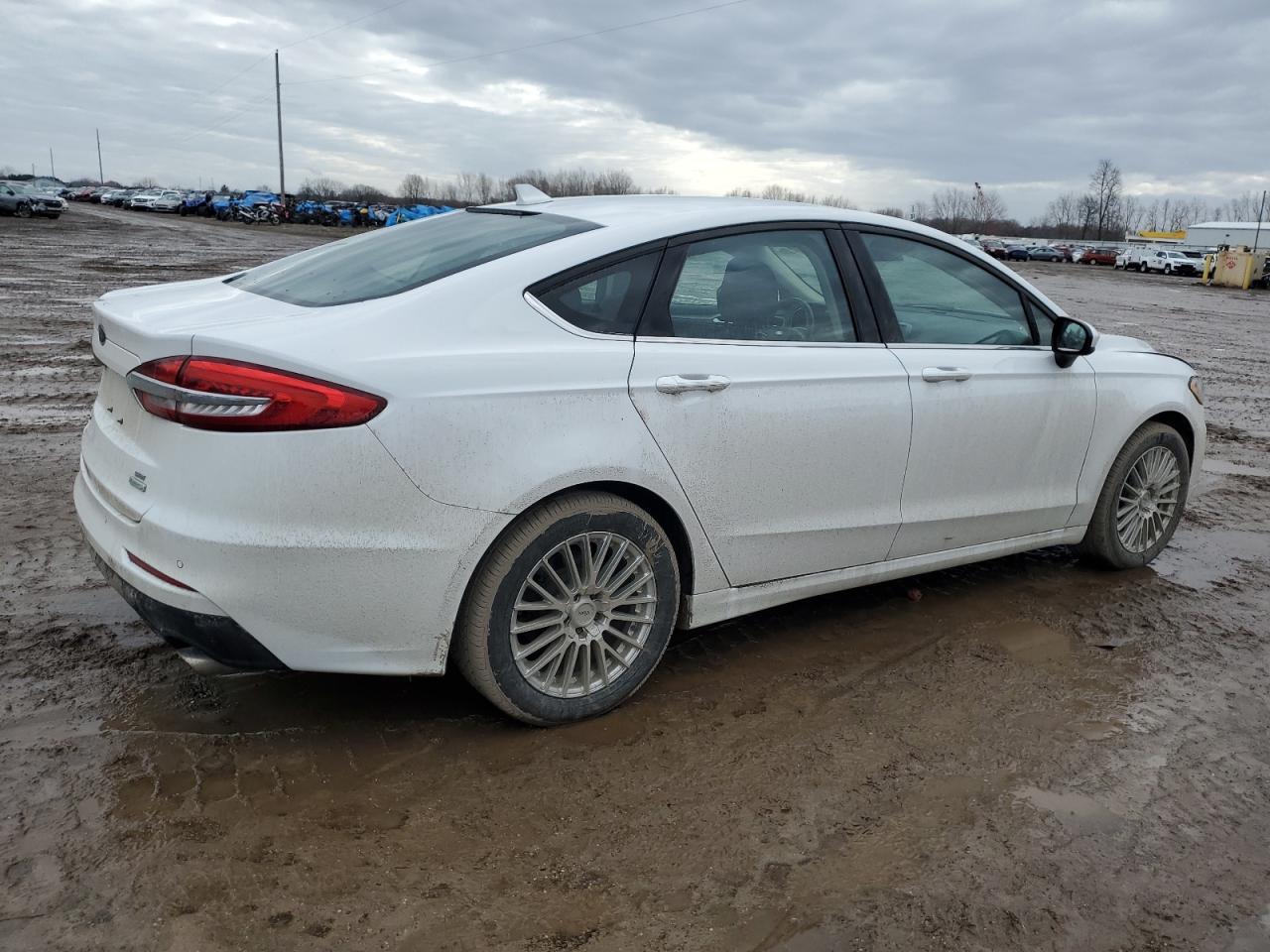 2020 FORD FUSION SE - Image 3