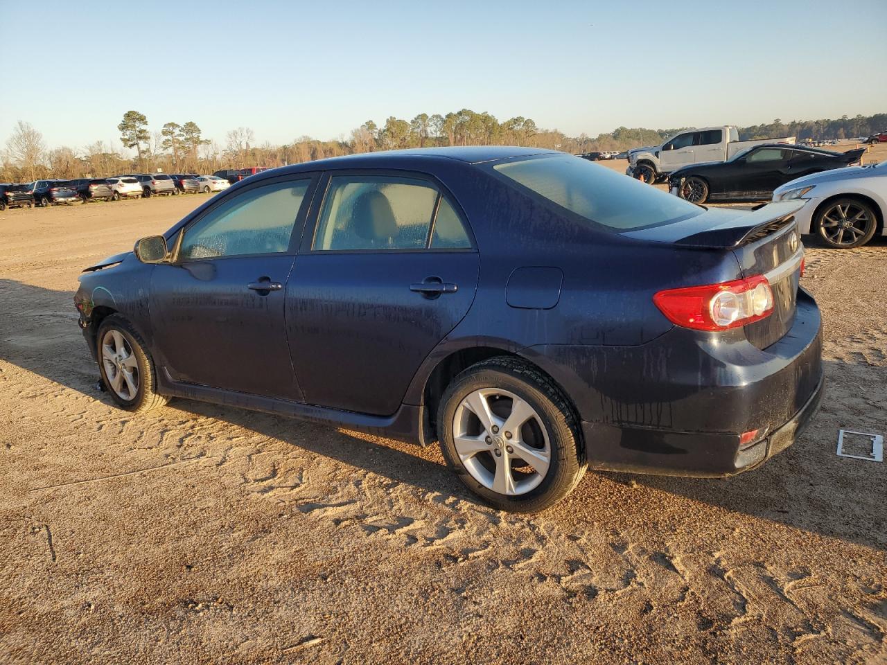 2013 TOYOTA COROLLA BA - Image 2