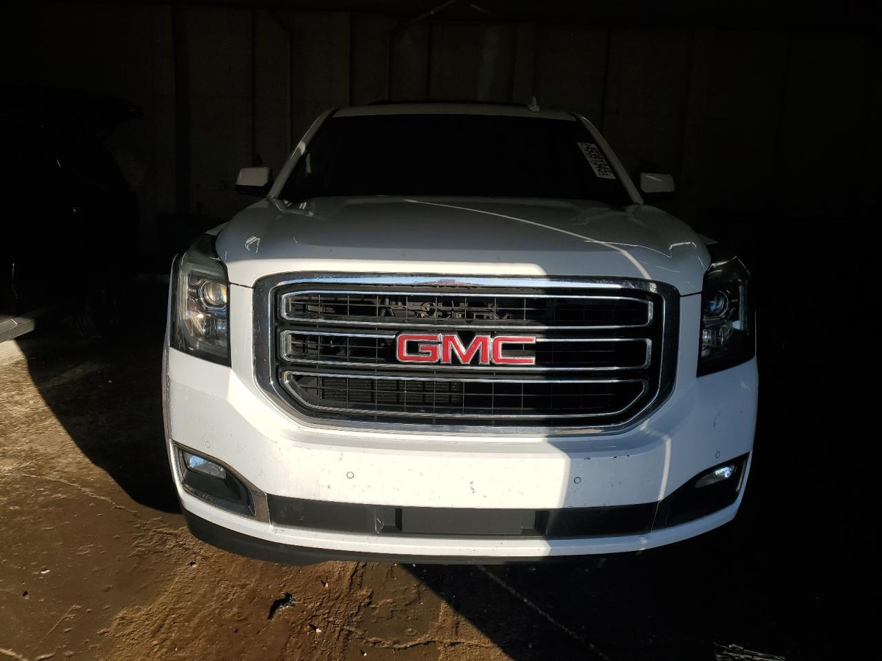 2016 GMC YUKON SLT - Image 5