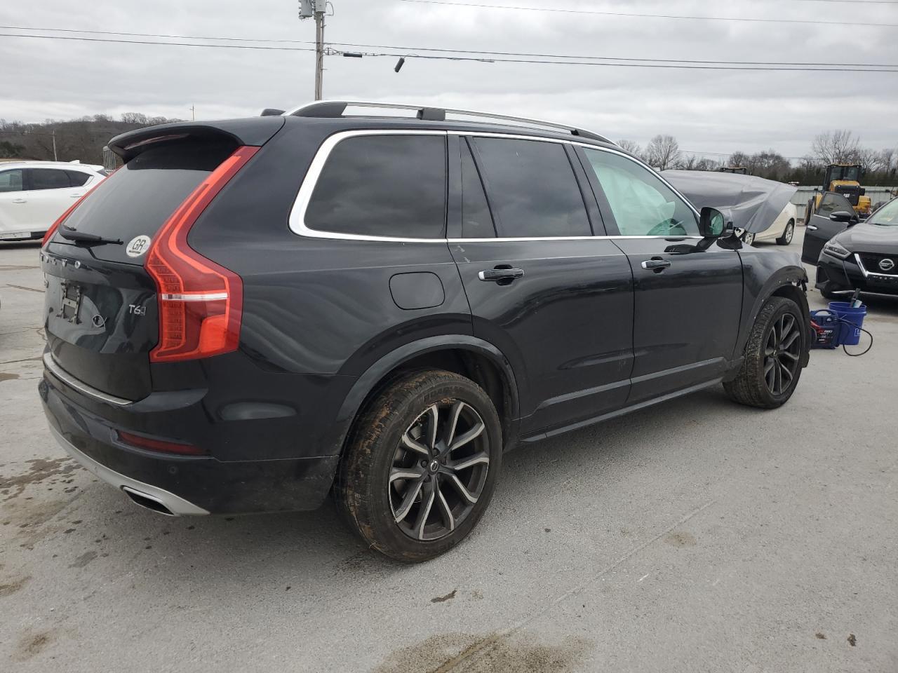 2016 VOLVO XC90 T6 - Фото 3