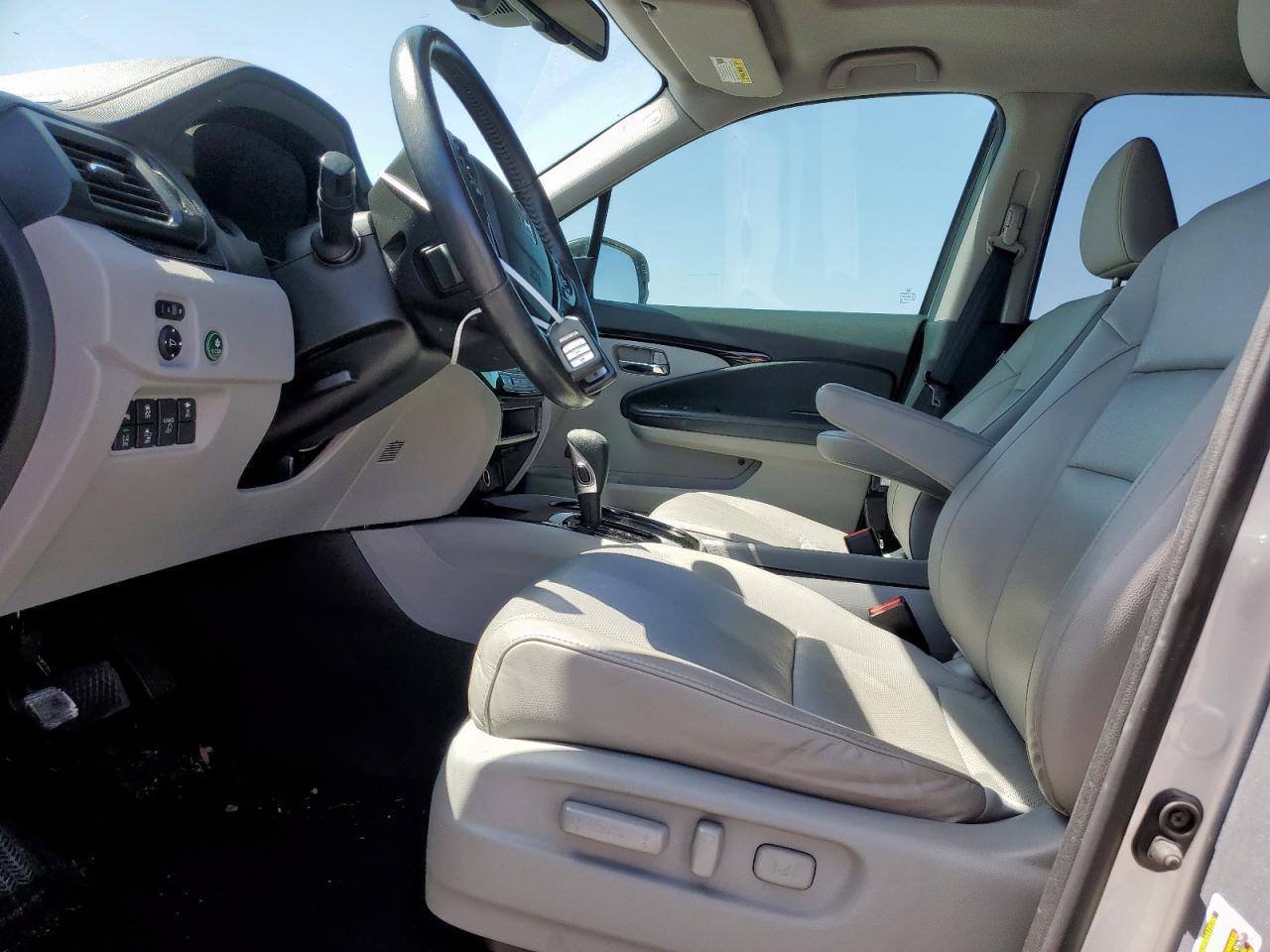 2019 HONDA RIDGELINE - Image 7