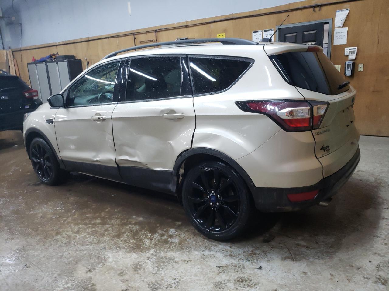 2017 FORD ESCAPE TIT - Image 2