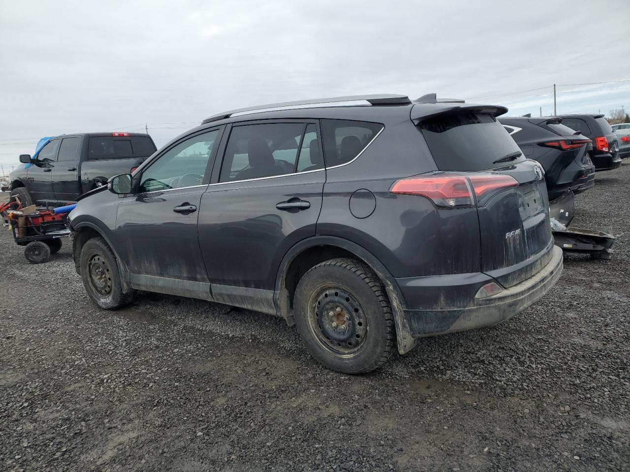 2018 TOYOTA RAV4 LE - Image 2