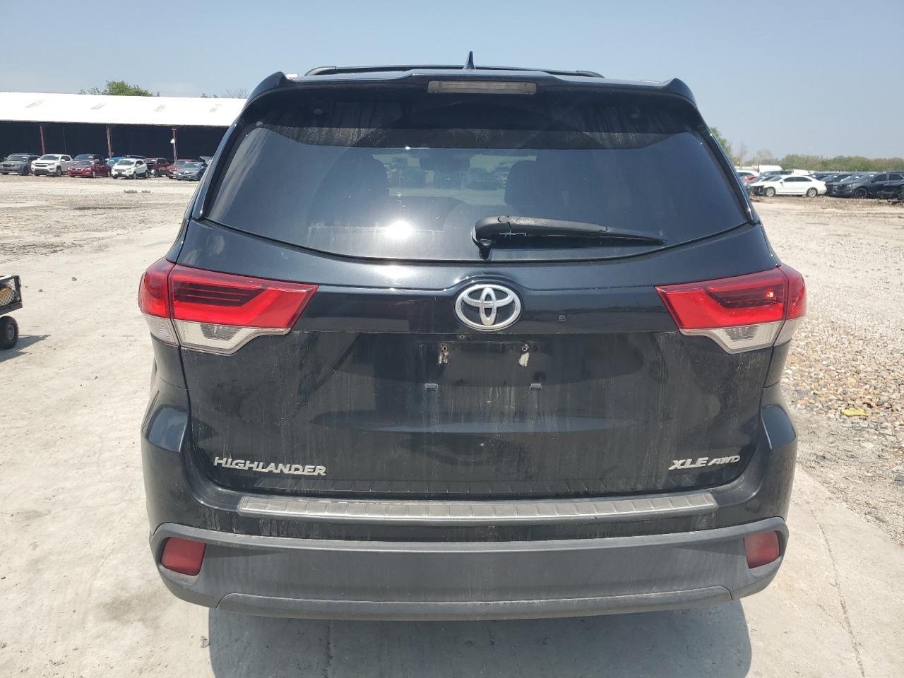 2018 TOYOTA HIGHLANDER - Фото 6