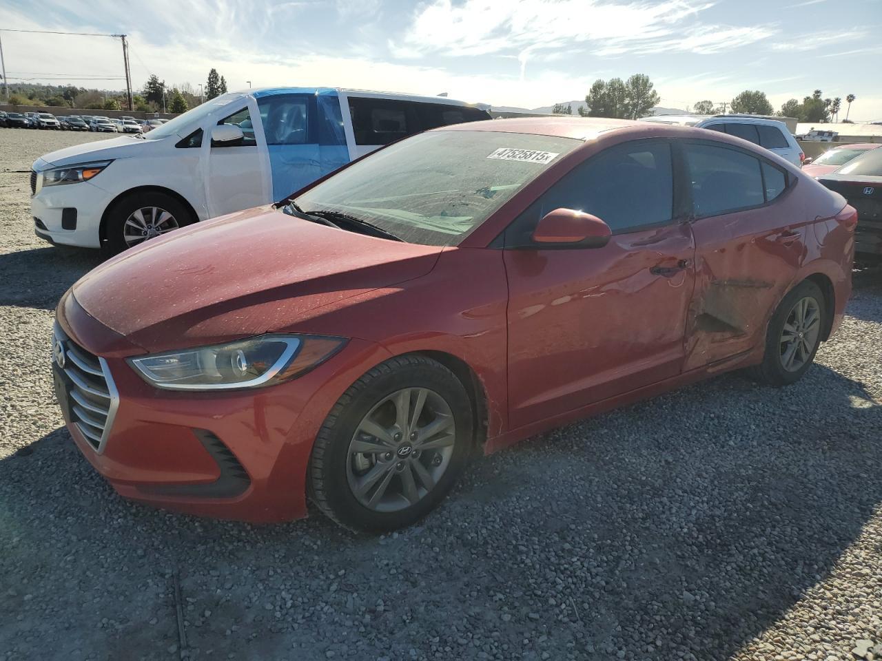 2018 HYUNDAI ELANTRA SE