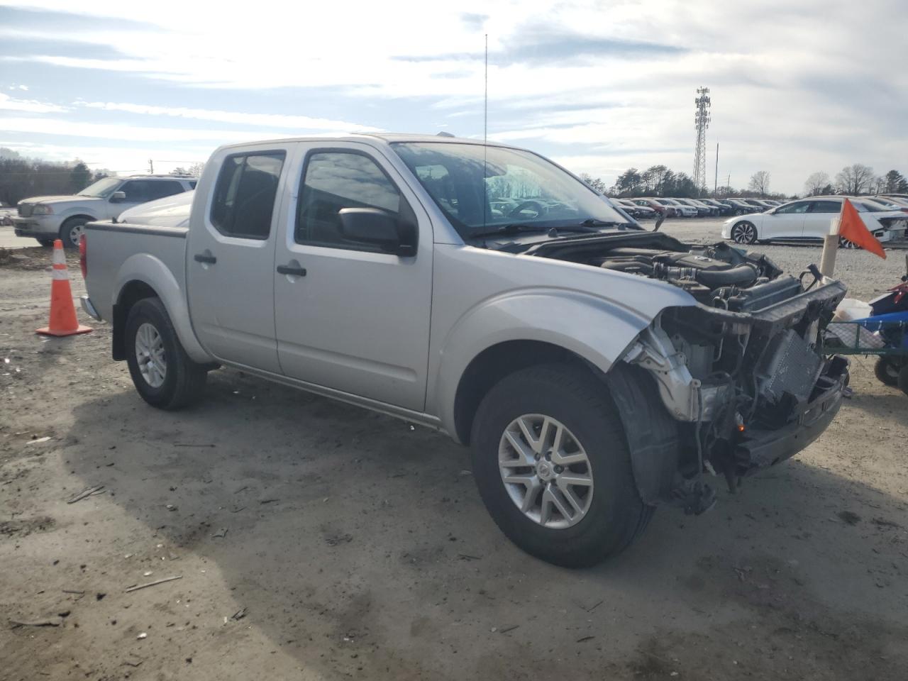 2017 NISSAN FRONTIER S - Фото 4