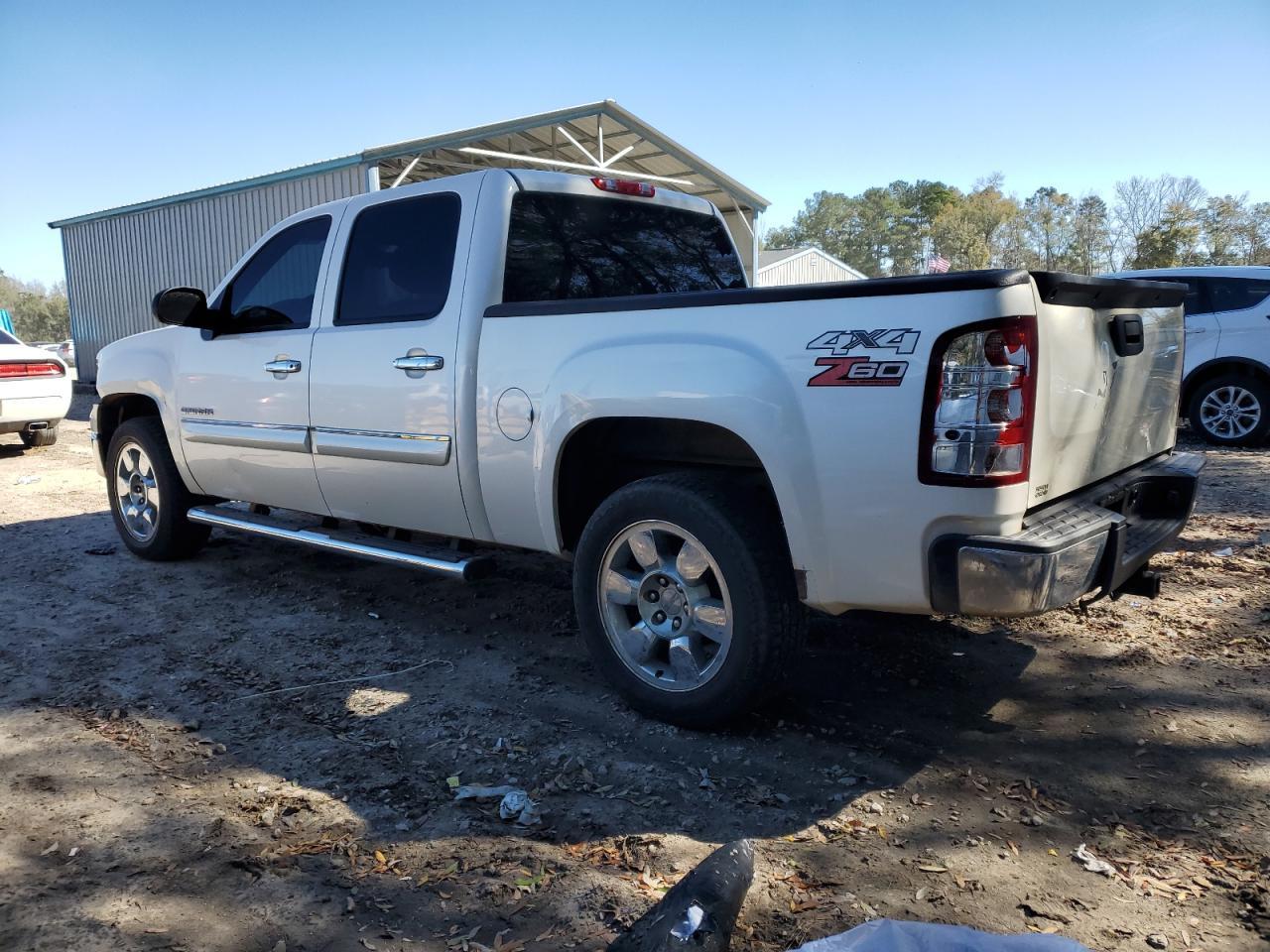 2011 GMC SIERRA K15 - Image 2