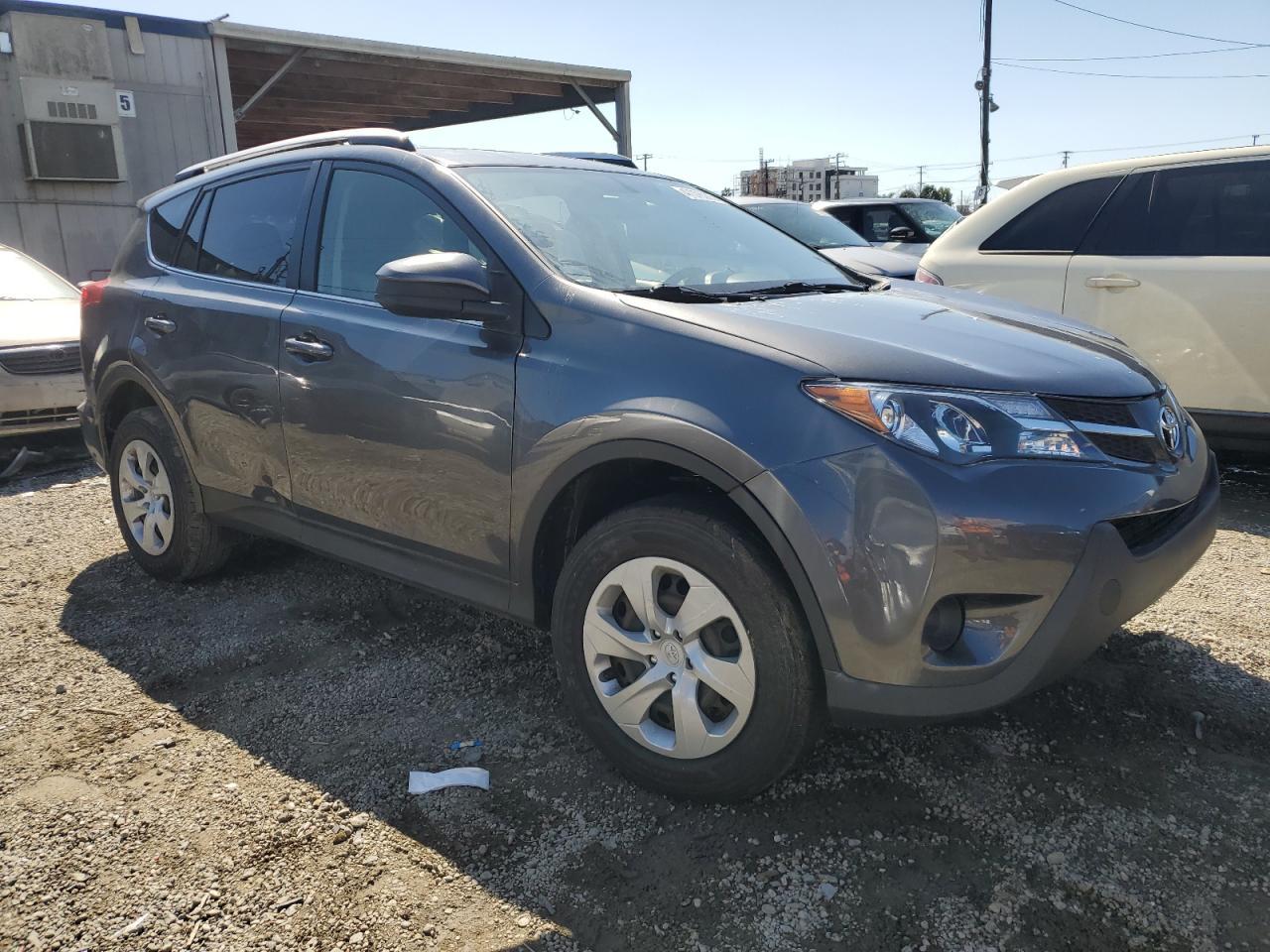 2015 TOYOTA RAV4 LE - Фото 4