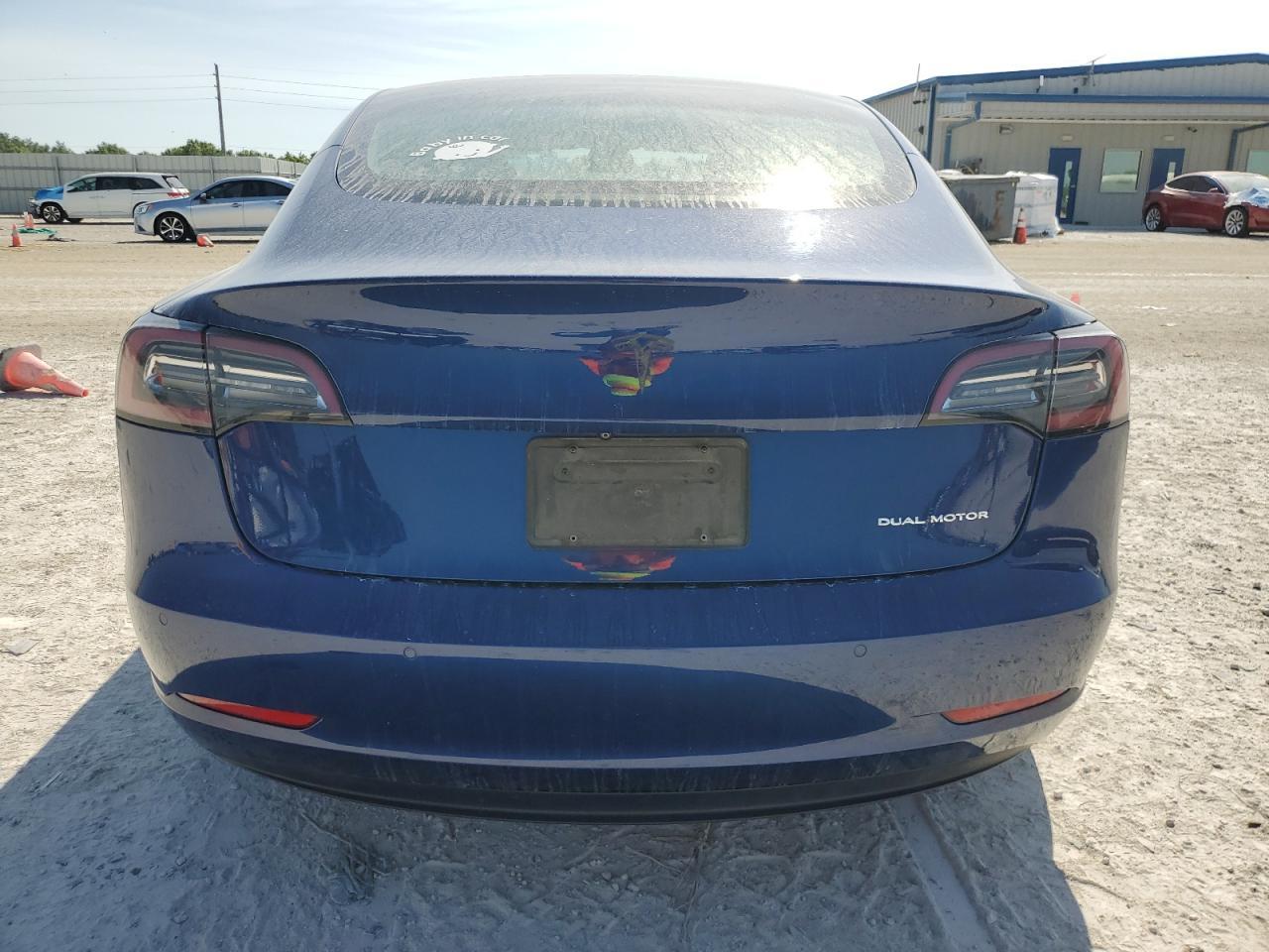 2019 TESLA MODEL 3 - Фото 6