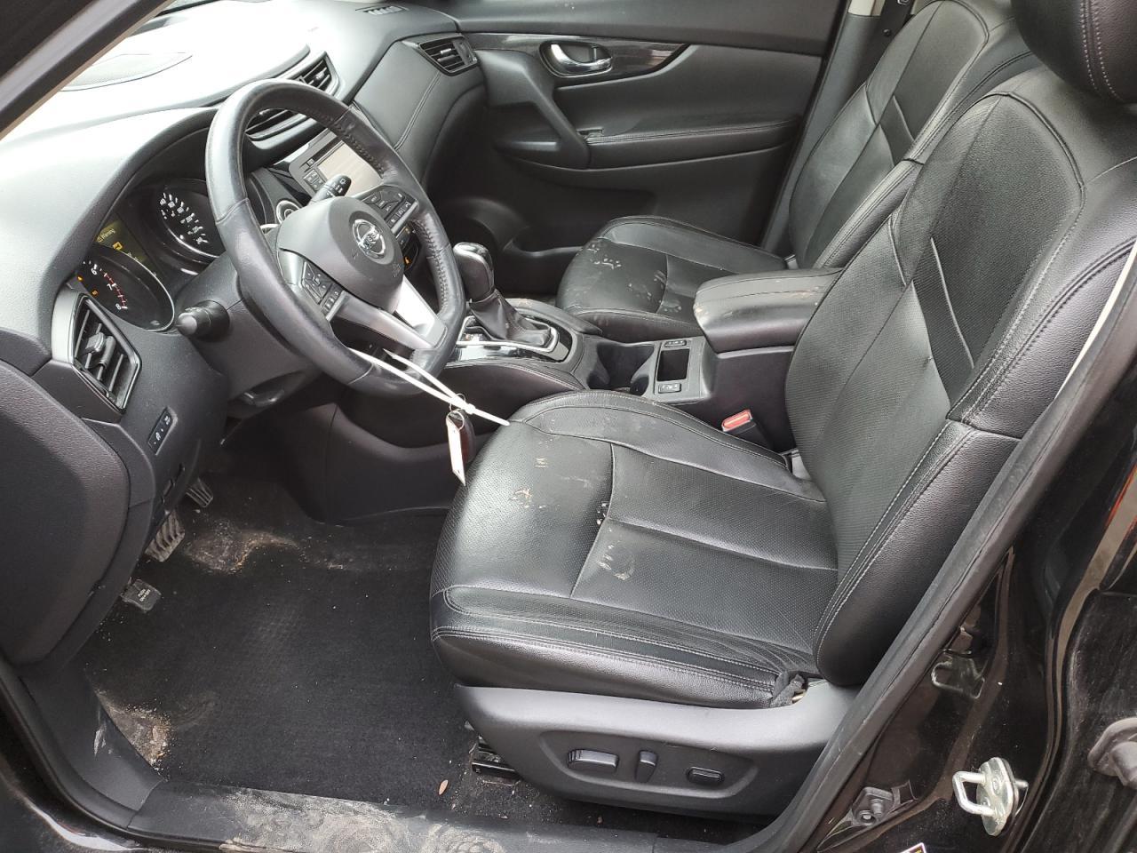 2017 NISSAN ROGUE SV - Image 7