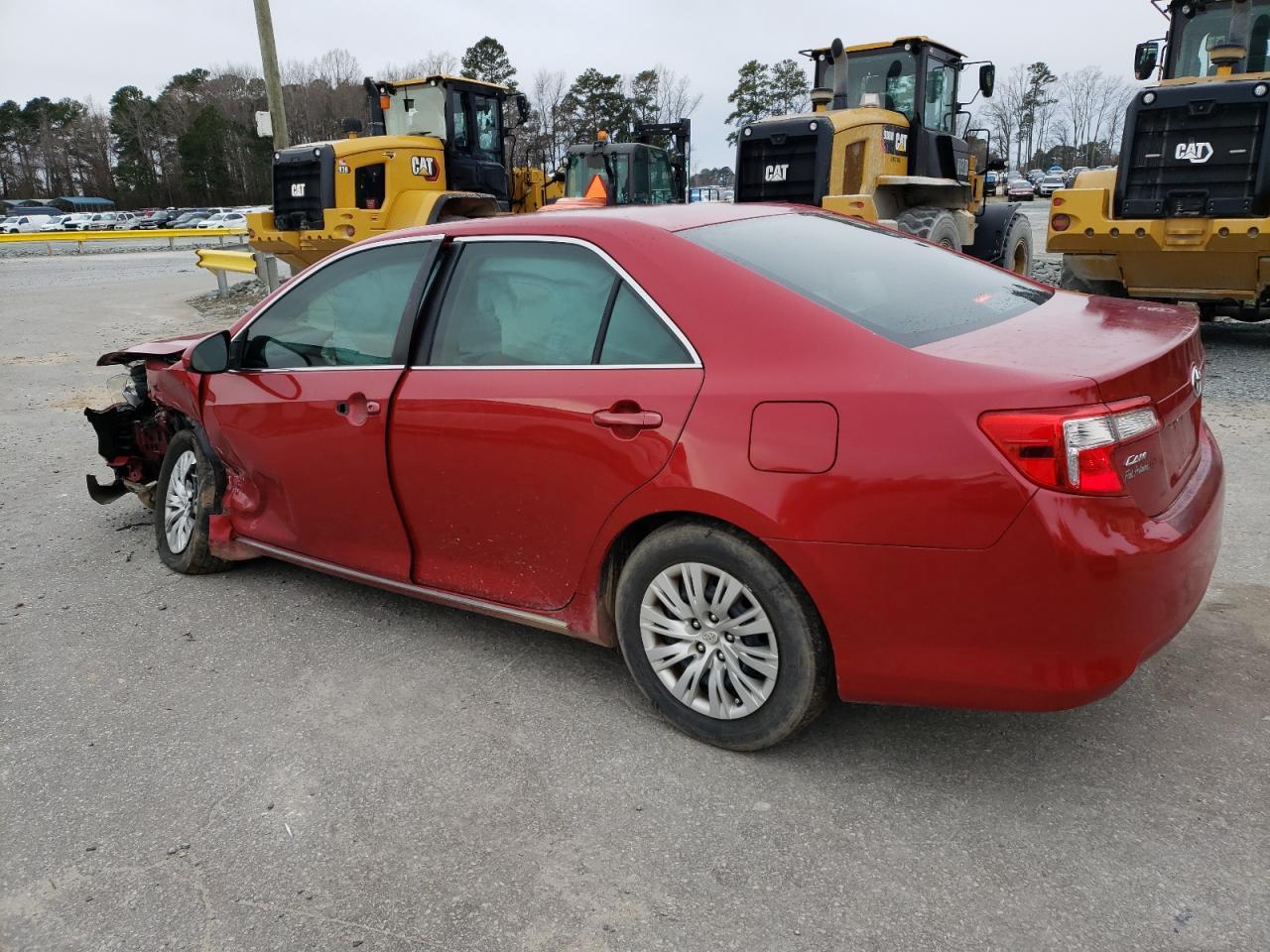 2013 TOYOTA CAMRY L - Image 2