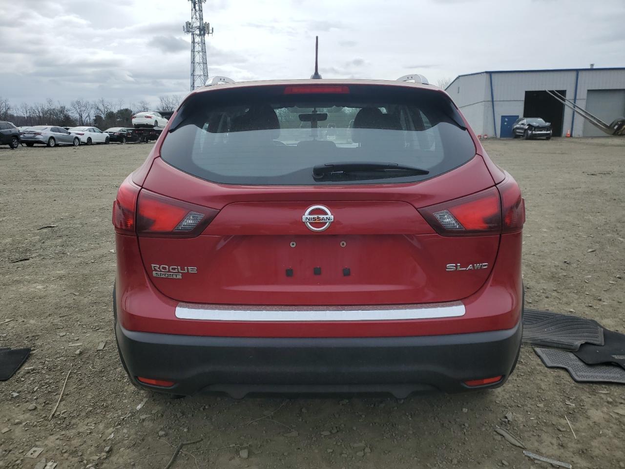 2017 NISSAN ROGUE SPOR - Фото 6