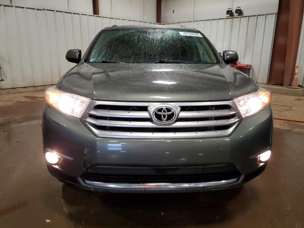 2011 TOYOTA HIGHLANDER - Фото 5