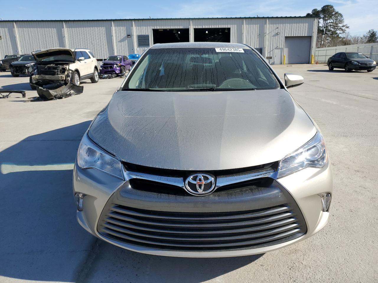 2017 TOYOTA CAMRY LE - Image 5