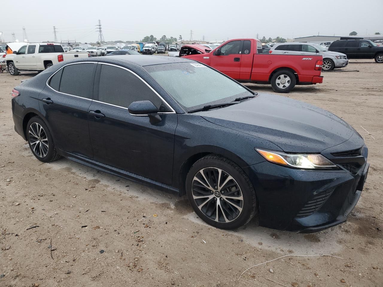 2019 TOYOTA CAMRY L - Image 4