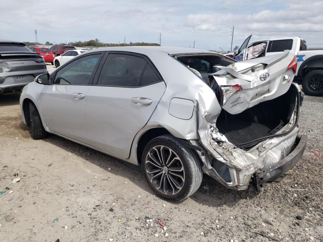 2014 TOYOTA COROLLA L - Фото 2