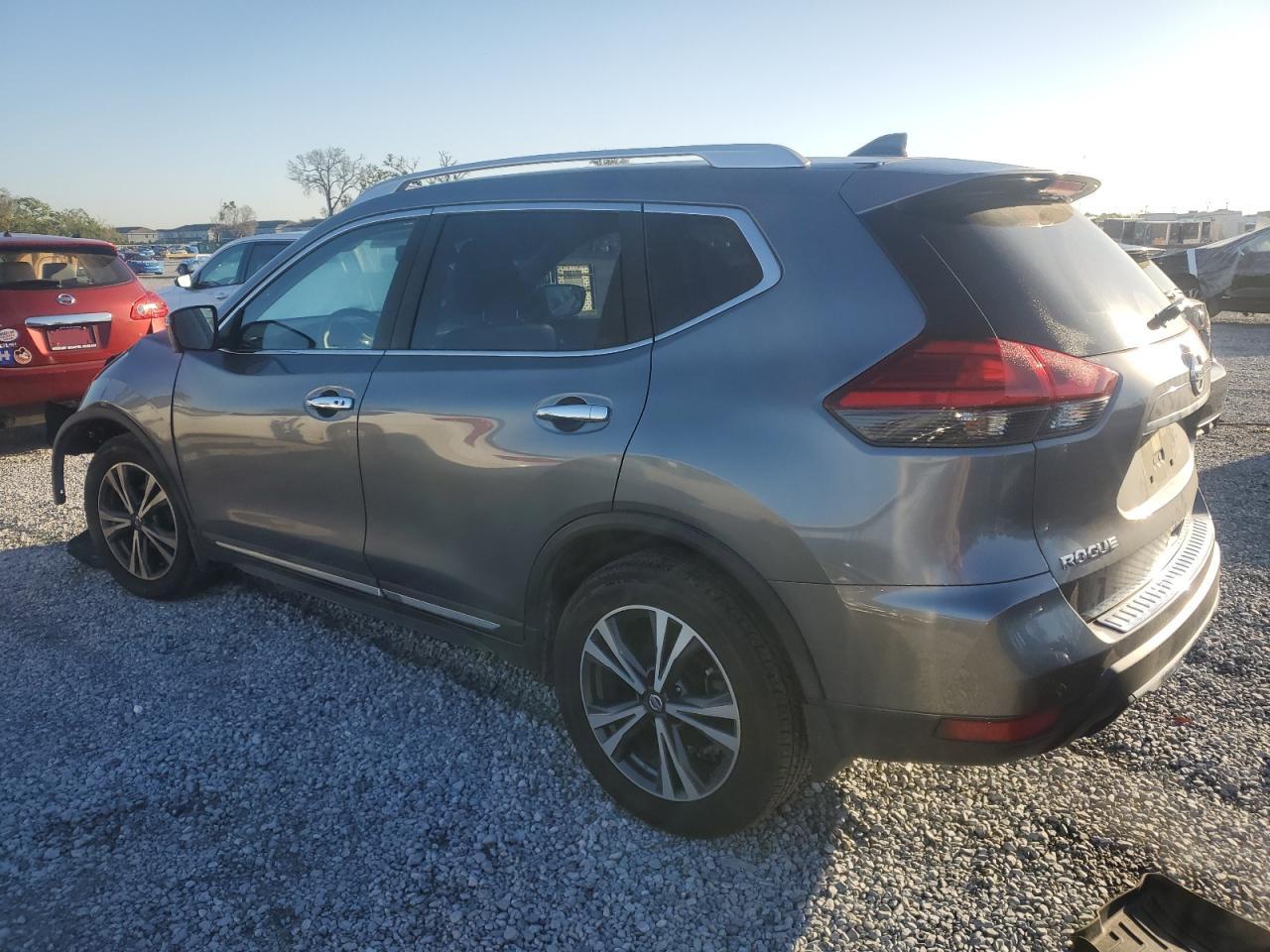 2017 NISSAN ROGUE S - Image 2