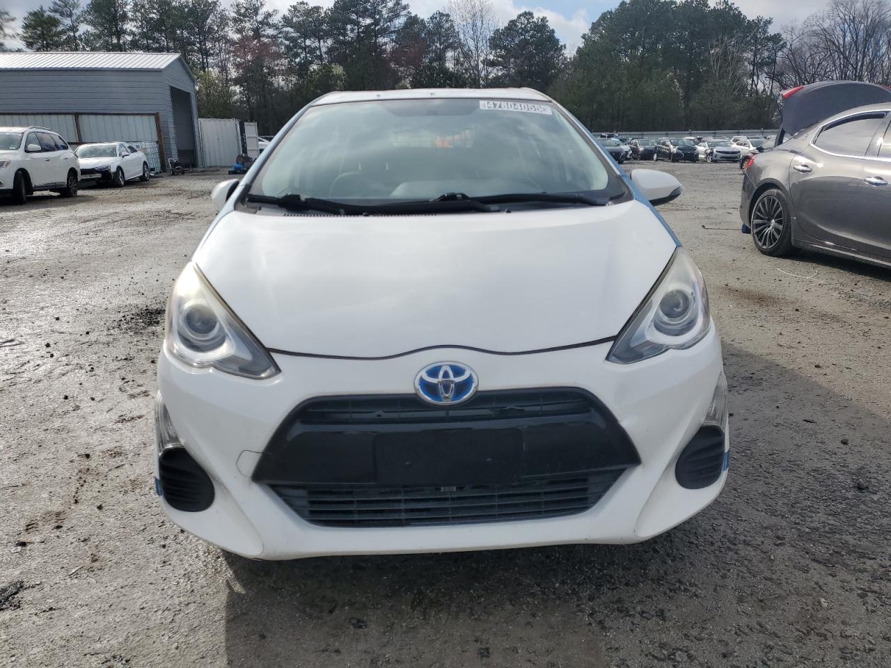 2016 TOYOTA PRIUS C - Фото 5