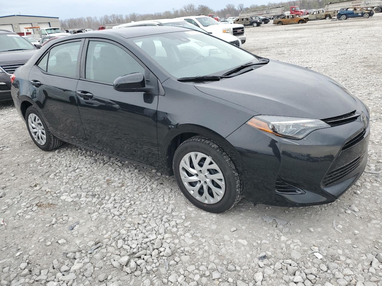 2018 TOYOTA COROLLA L - Фото 4