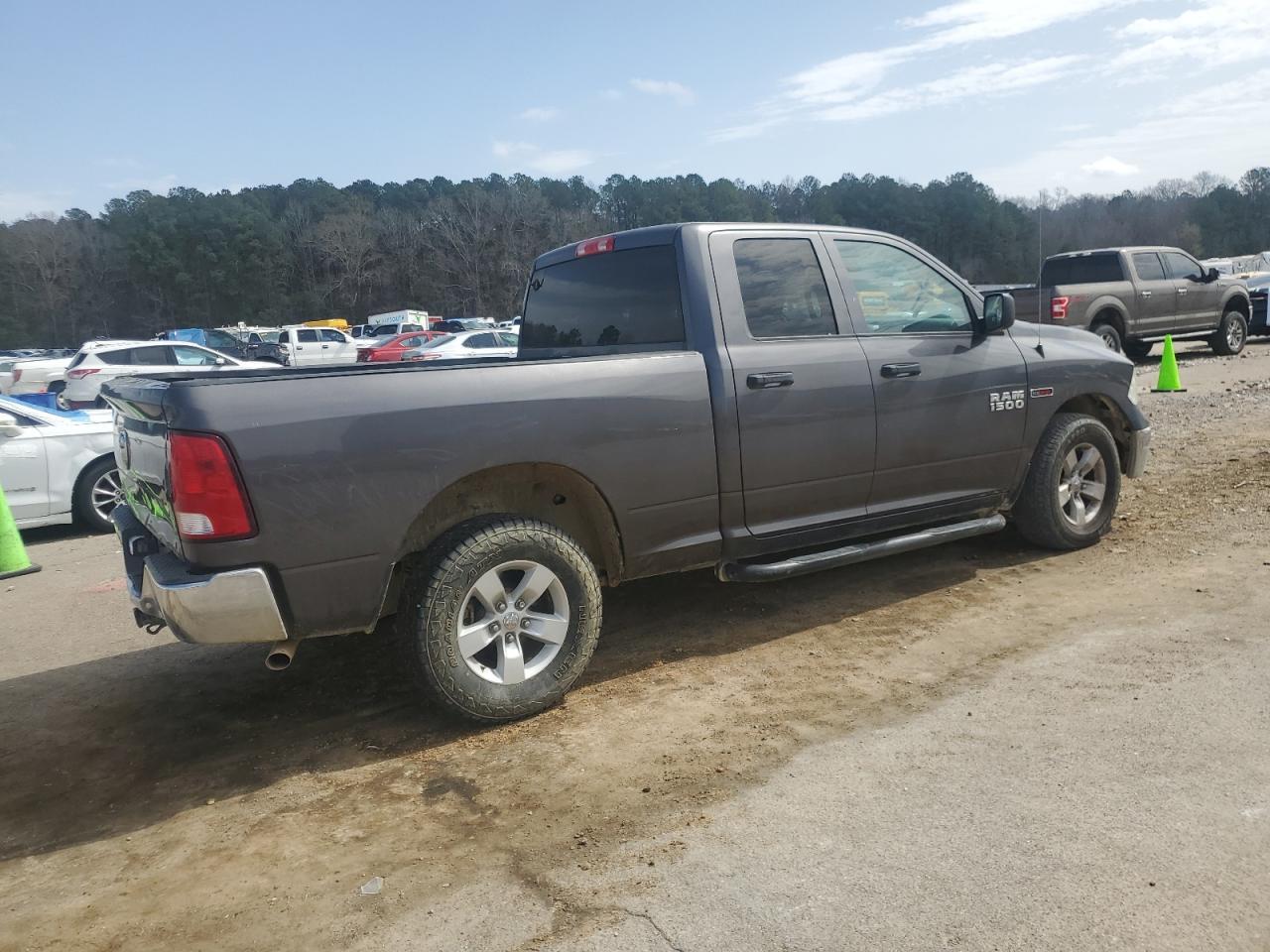 2015 RAM 1500 ST - Image 3