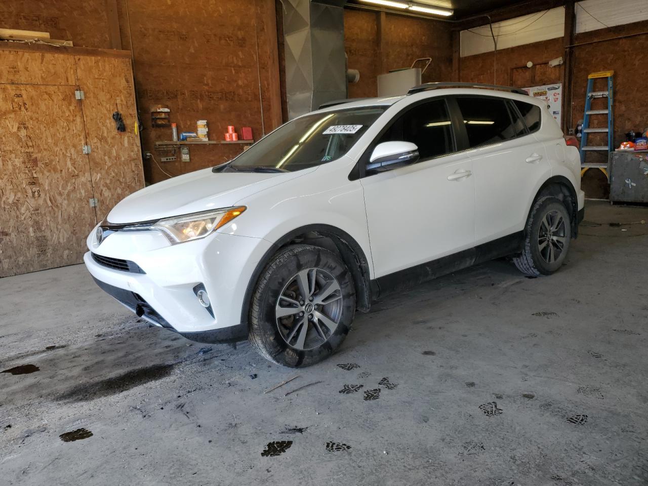 2017 TOYOTA RAV4 XLE