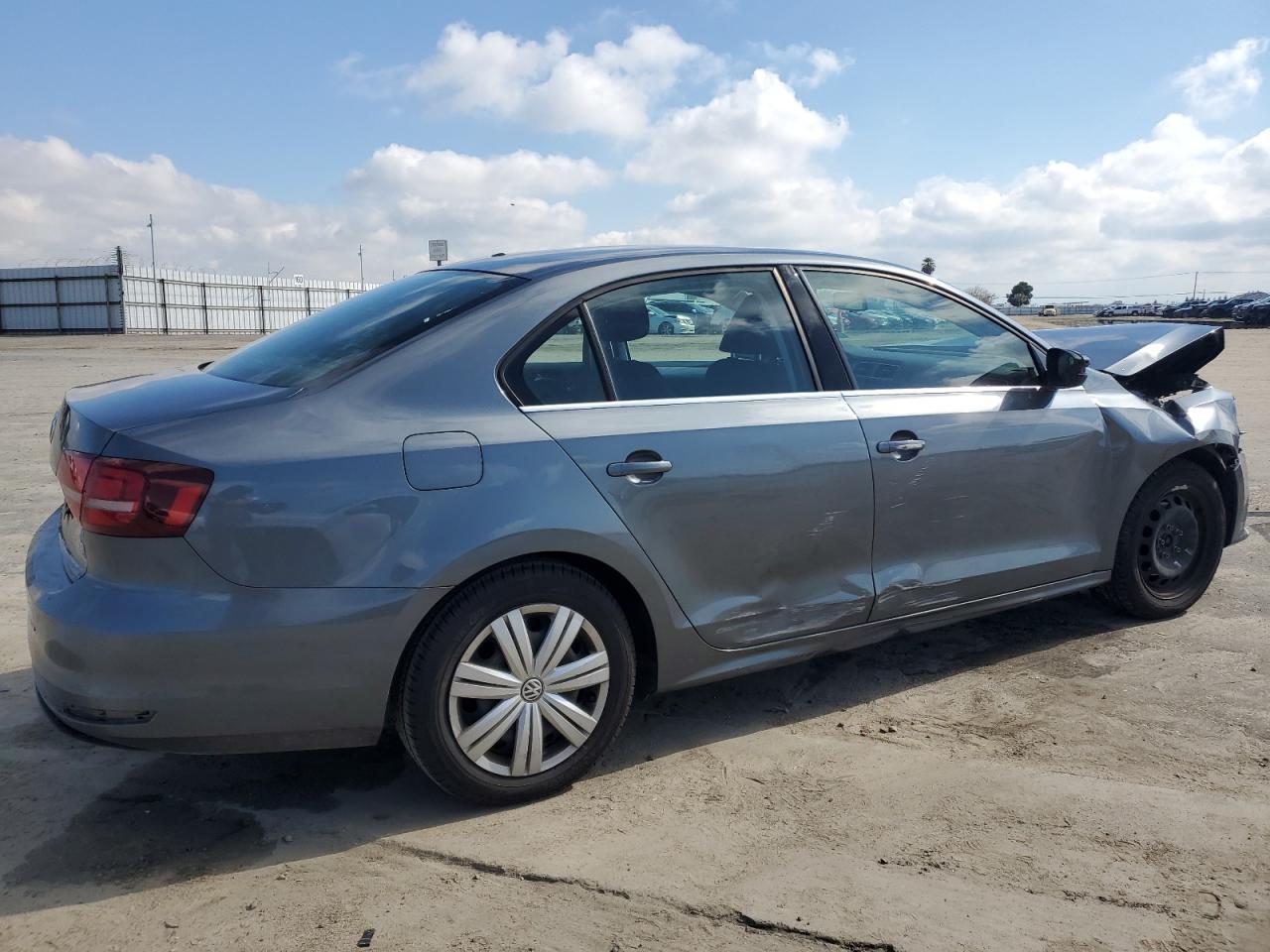 2017 VOLKSWAGEN JETTA S - Image 3