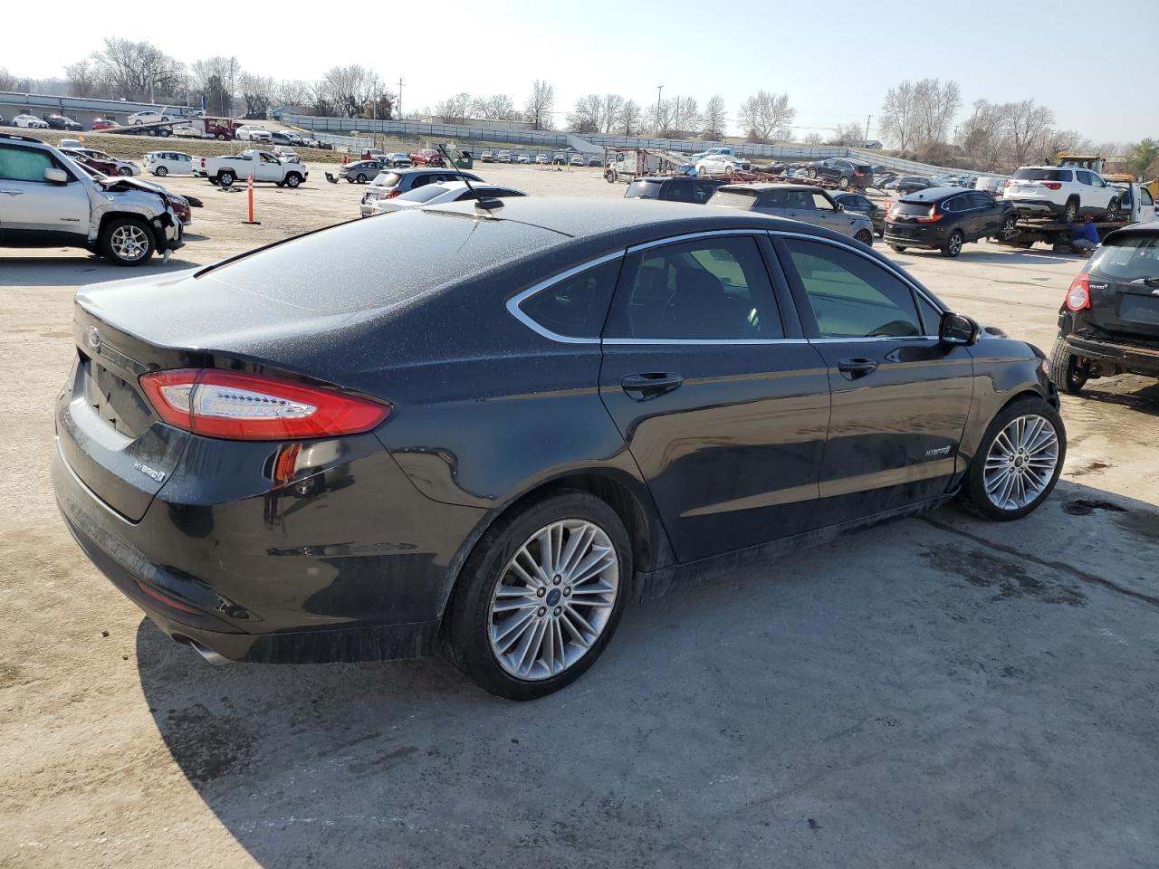2014 FORD FUSION SE - Фото 3