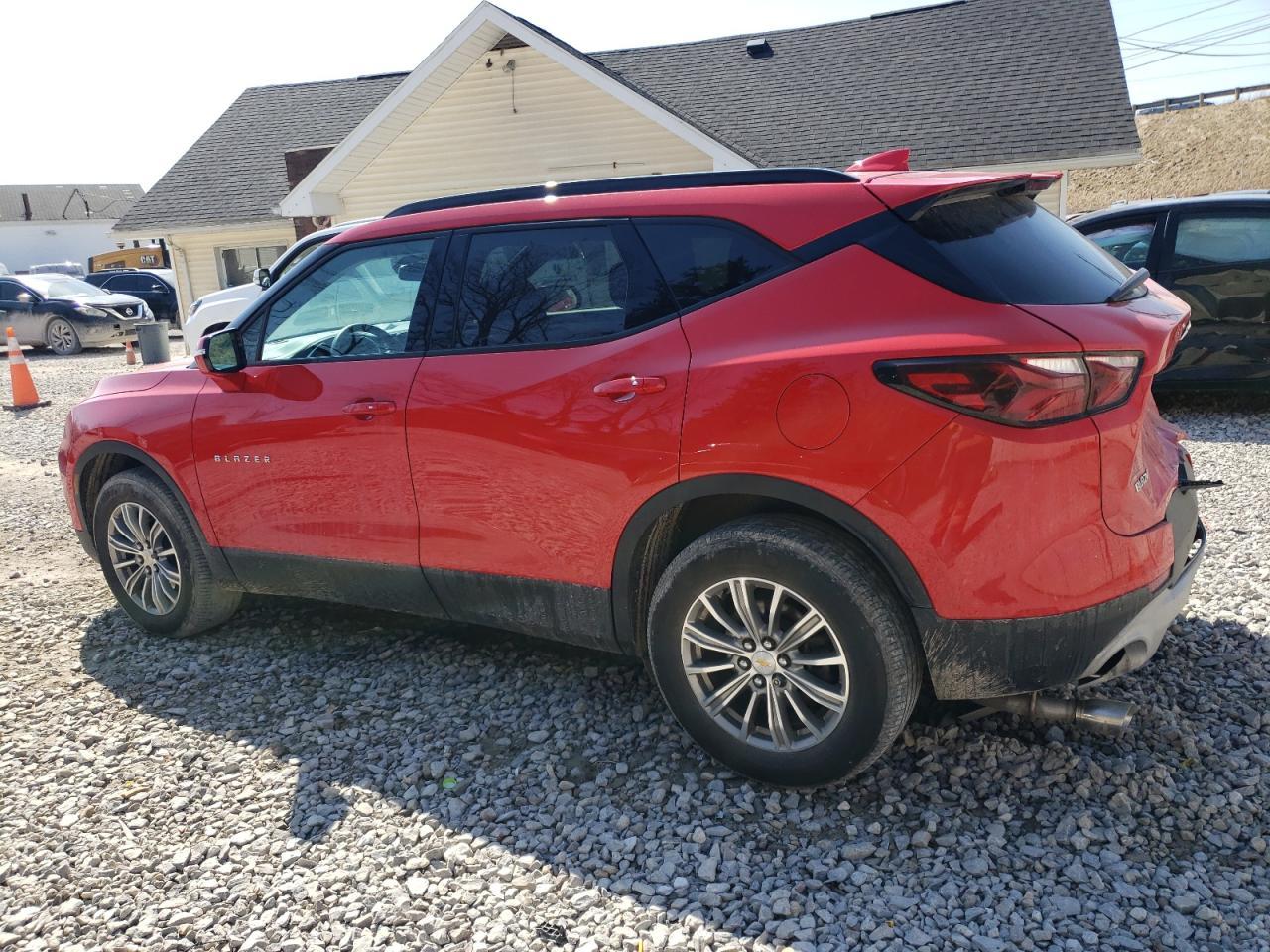 2021 CHEVROLET BLAZER 2LT - Фото 2