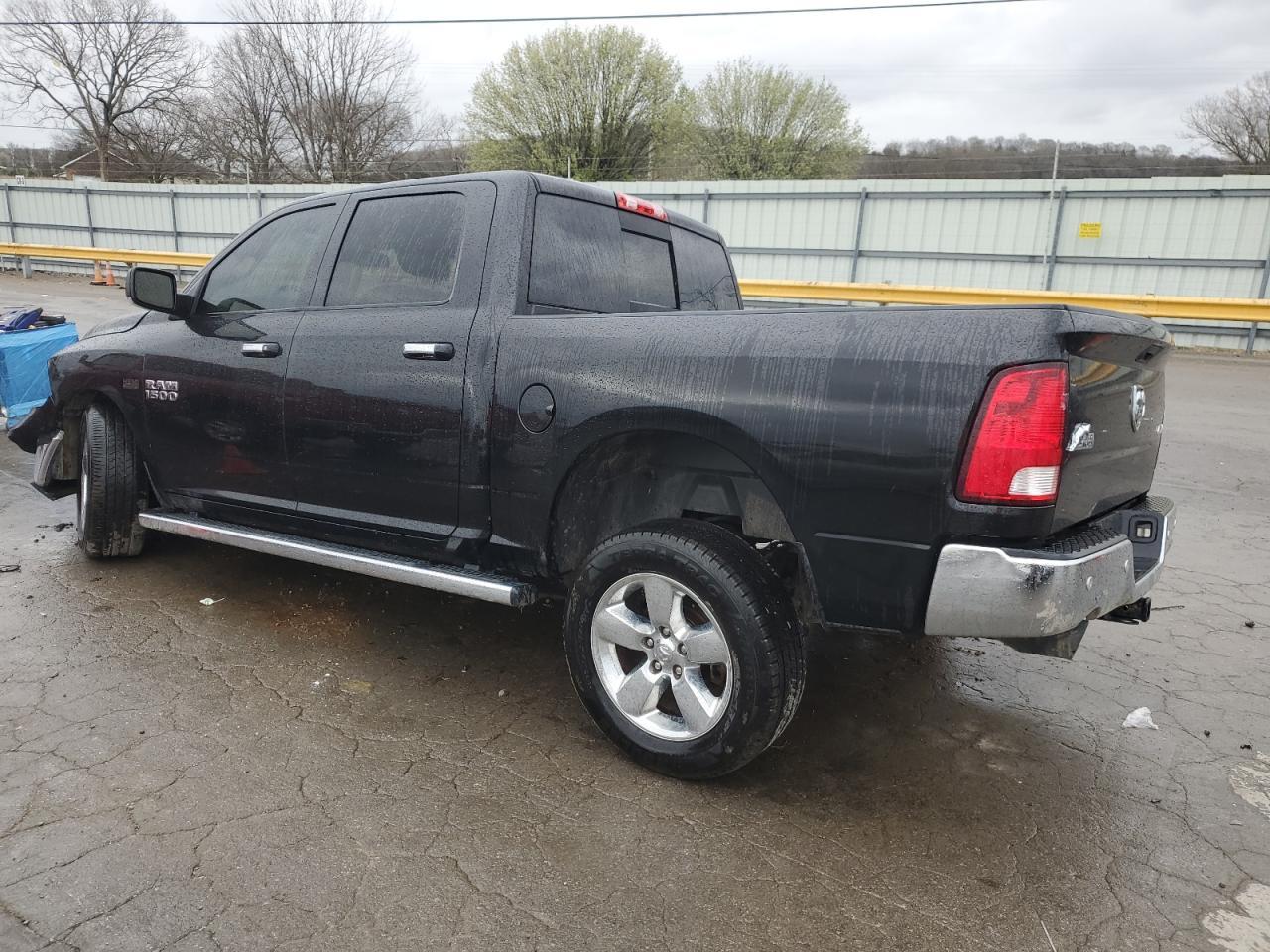 2017 RAM 1500 SLT - Image 2