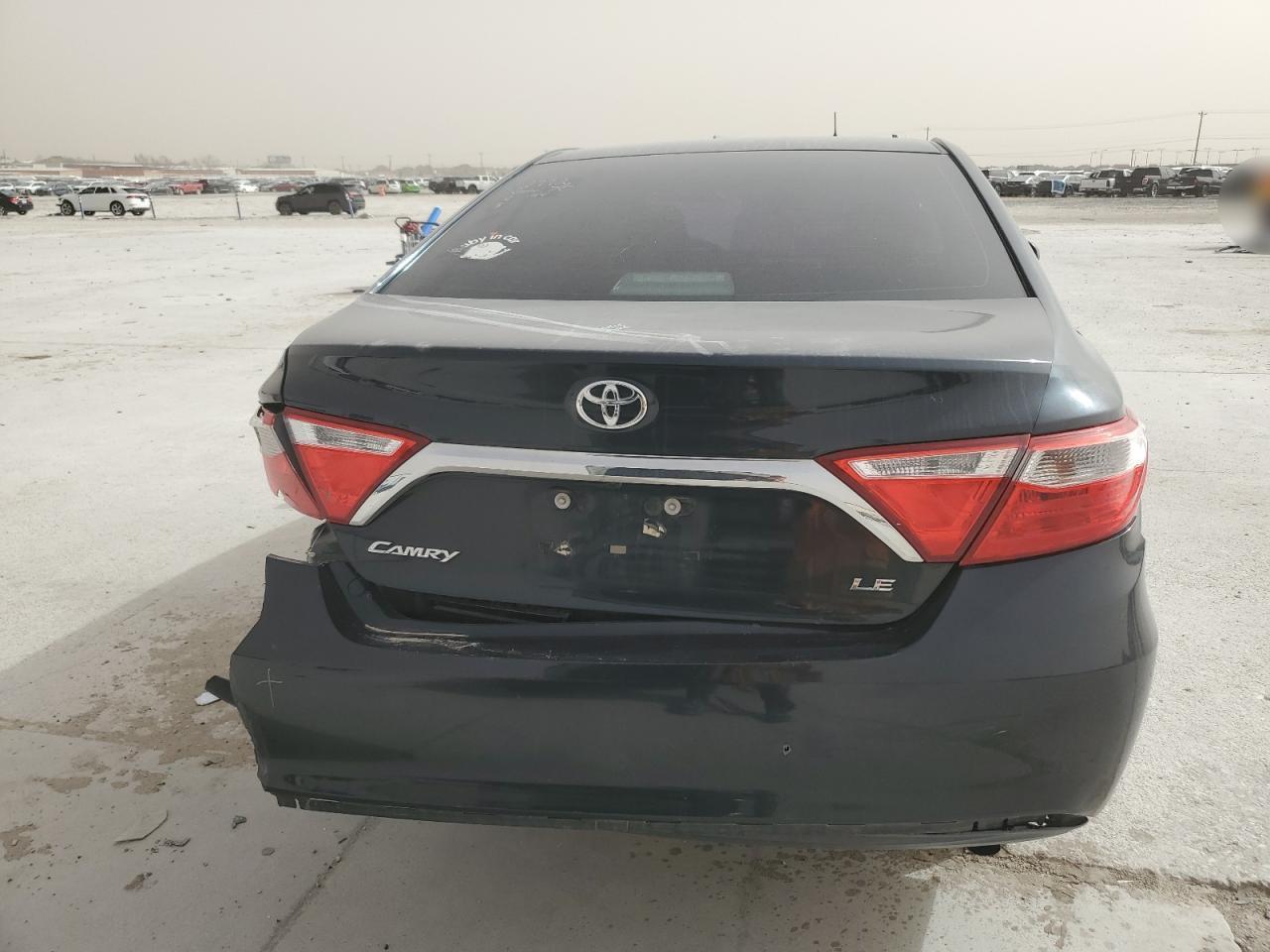 2016 TOYOTA CAMRY LE - Image 6
