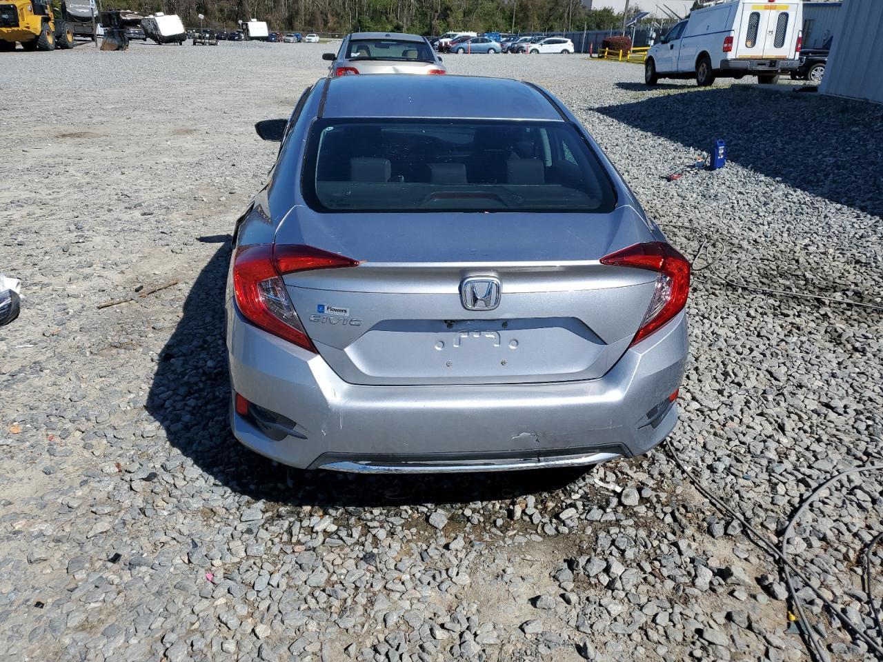 2019 HONDA CIVIC LX - Image 6