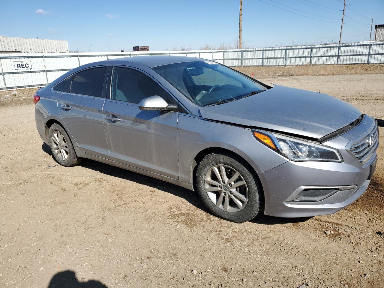 2017 HYUNDAI SONATA SE - Фото 4