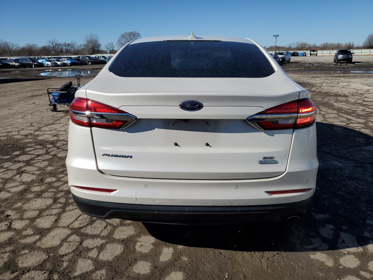 2020 FORD FUSION SE - Image 6
